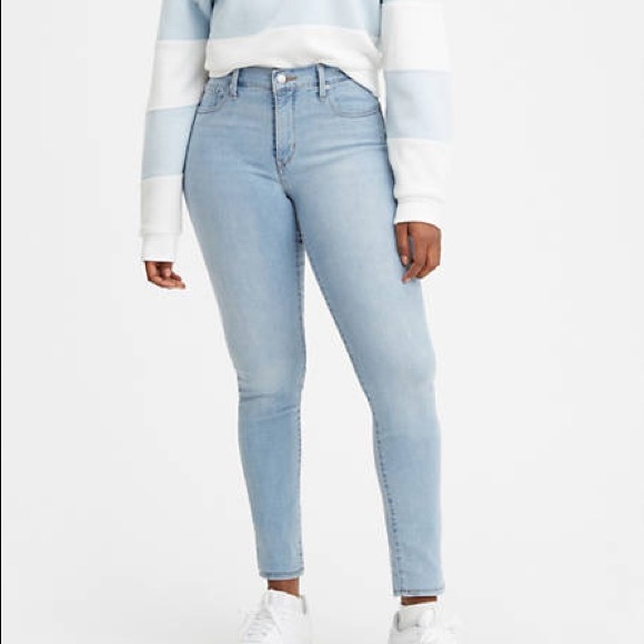 Levi’s 311 Shaping Skinny Light Wash Jeans - Picture 5 of 6